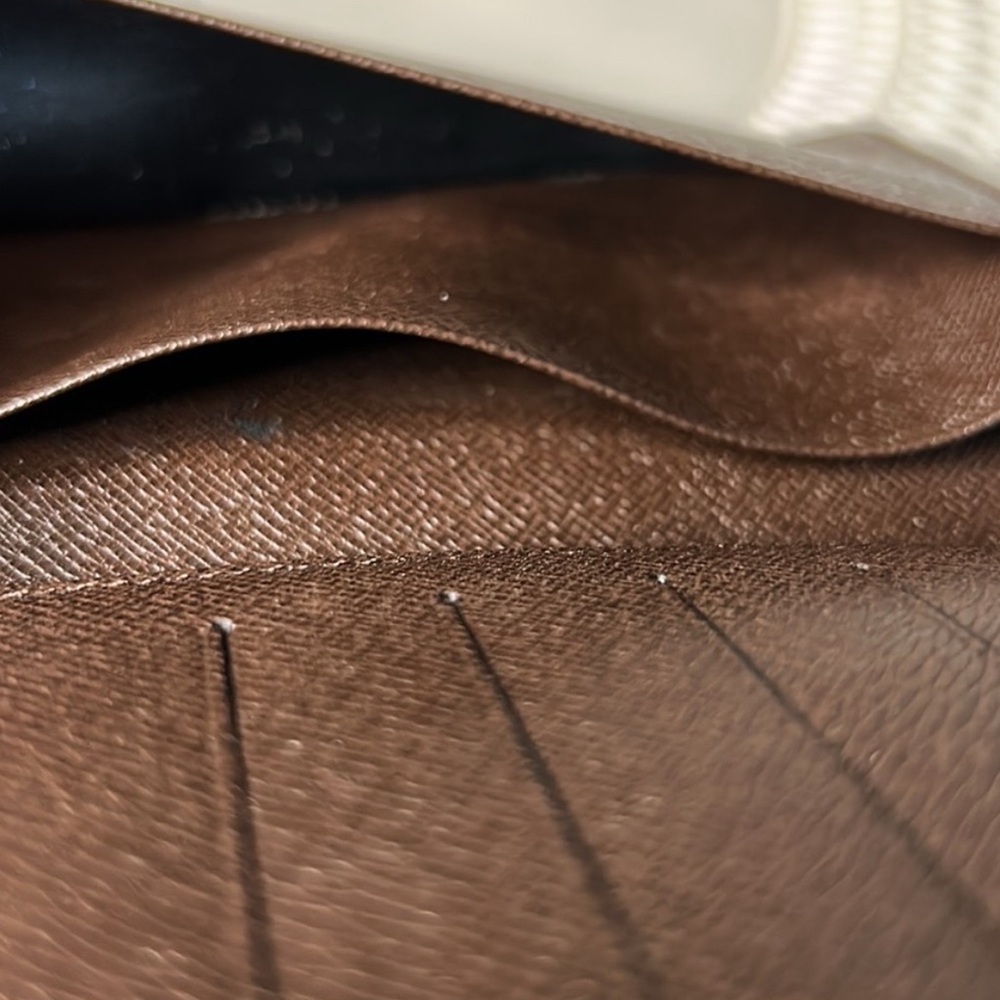 Louis Vuitton Brown Damier Wallet - Picture 4 of 8